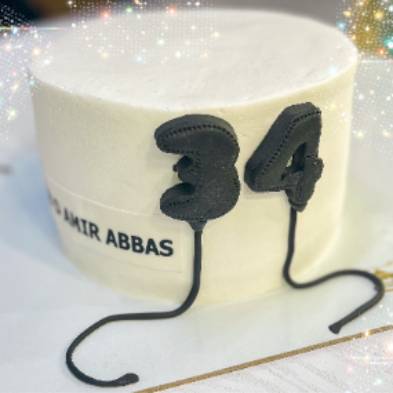 کیک تولد مینیمال