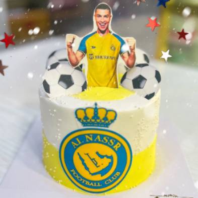 کیک فوتبالی