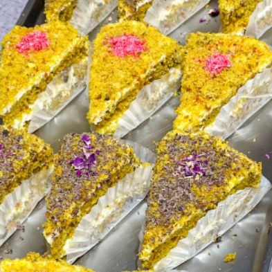 شیرینی خامه ای هویجی