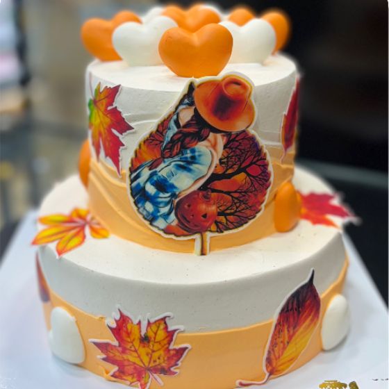 کیک تولد پاییزی