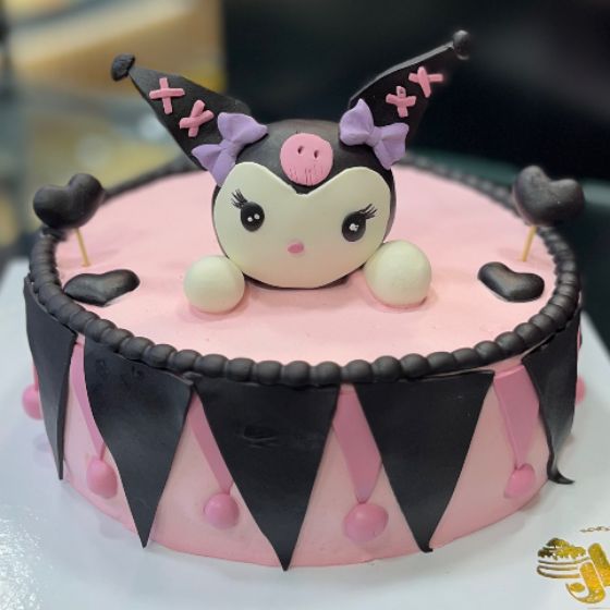 کیک تولد کرومی