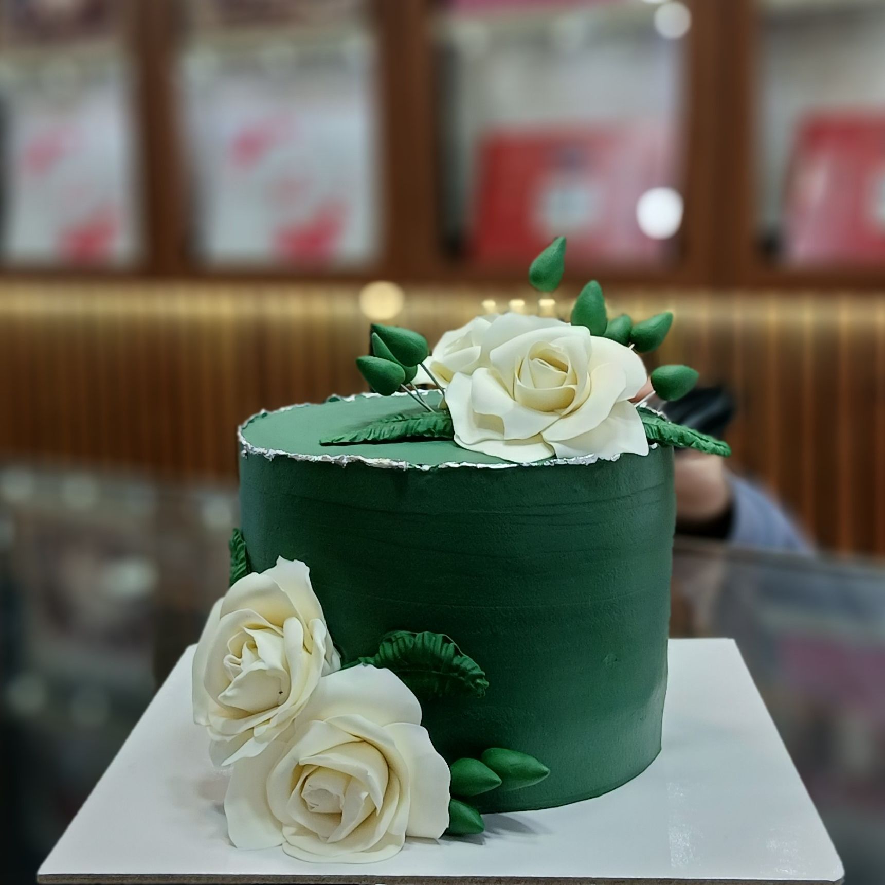 کیک تولد مینیمال