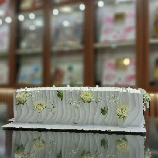 کیک جشن عقد و عروسی تصویر دوم