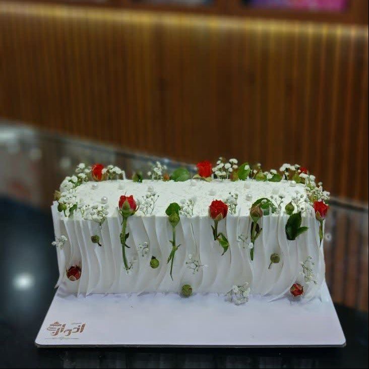 کیک جشن عقد تصویر دوم
