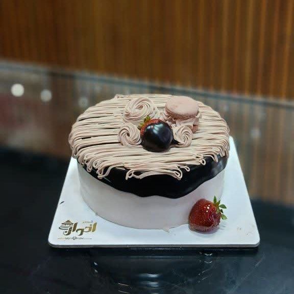 کیک تولد شکلاتی