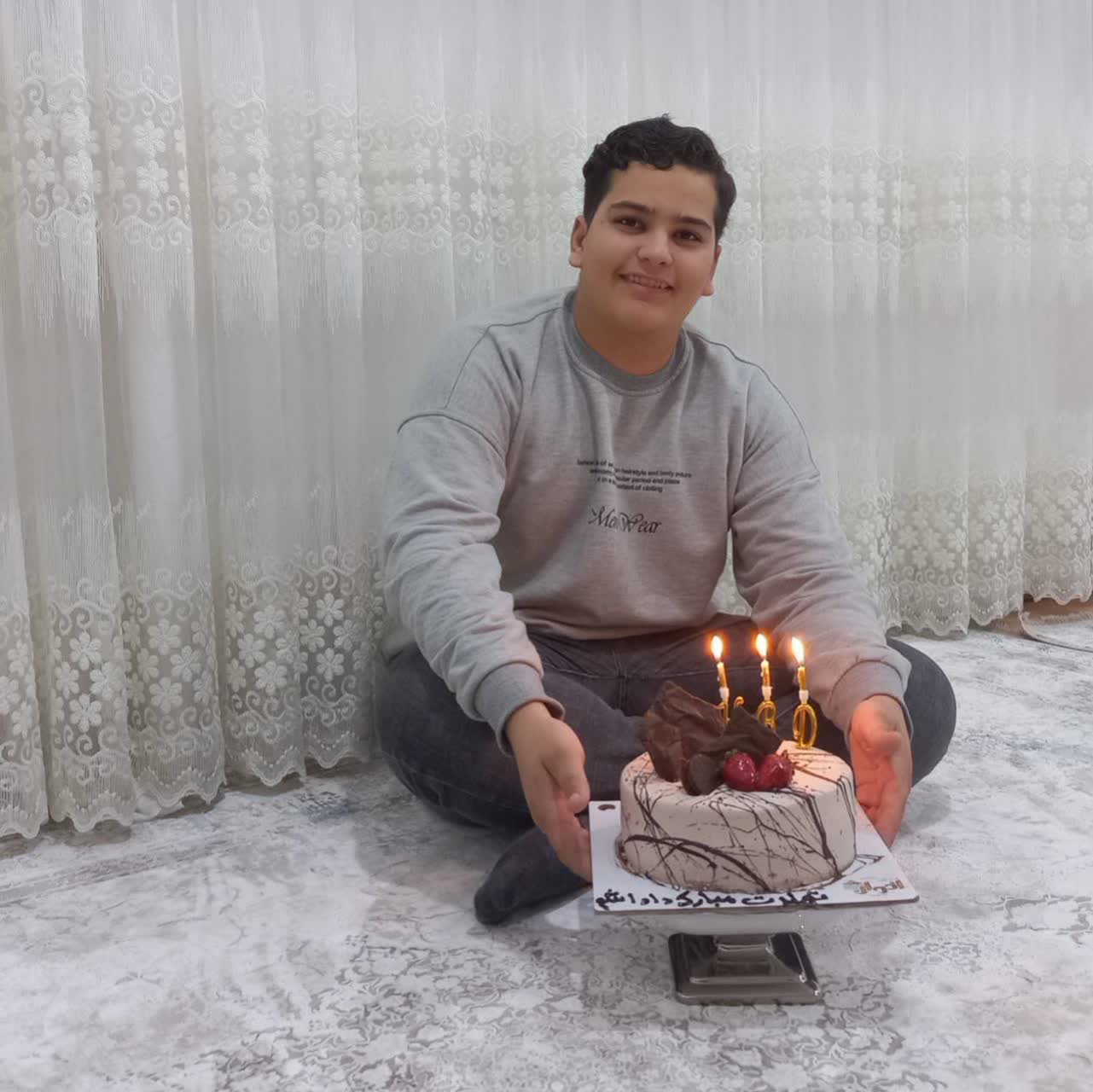 ارسالی شما - قنادی اخوان